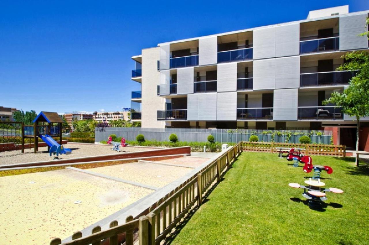 Paradise Village Hogaristic Salou Exteriör bild